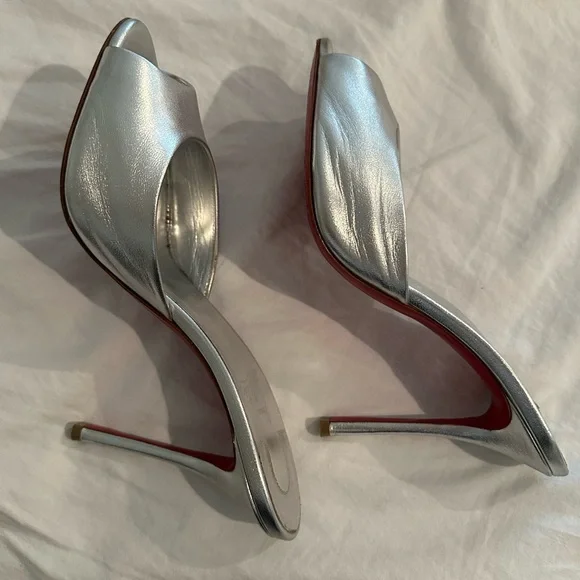 Christian Louboutin Silver Me Dolly - Picture 8 of 16